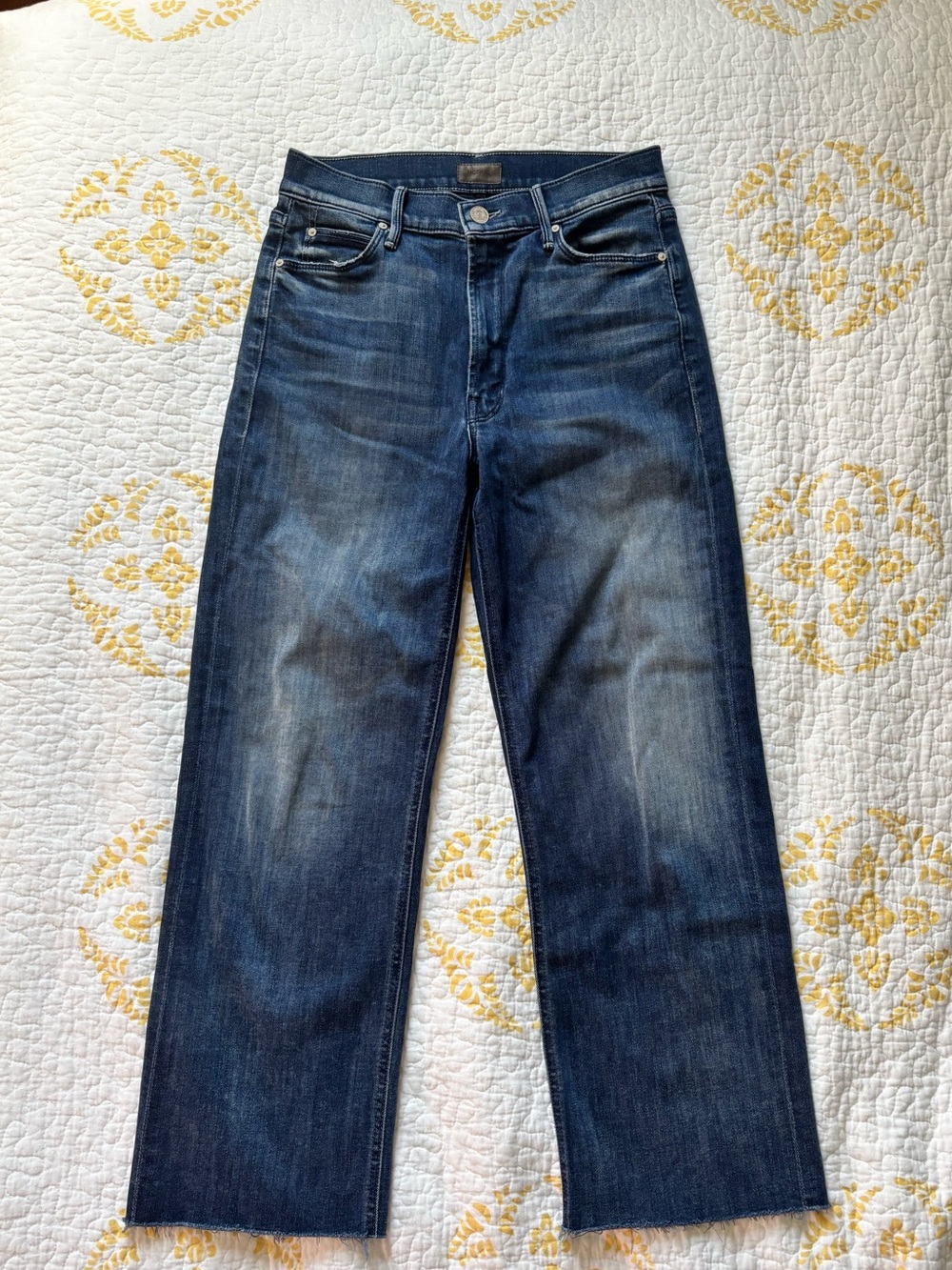 Mother the maverick fray moon dark wash straight leg jeans size 26